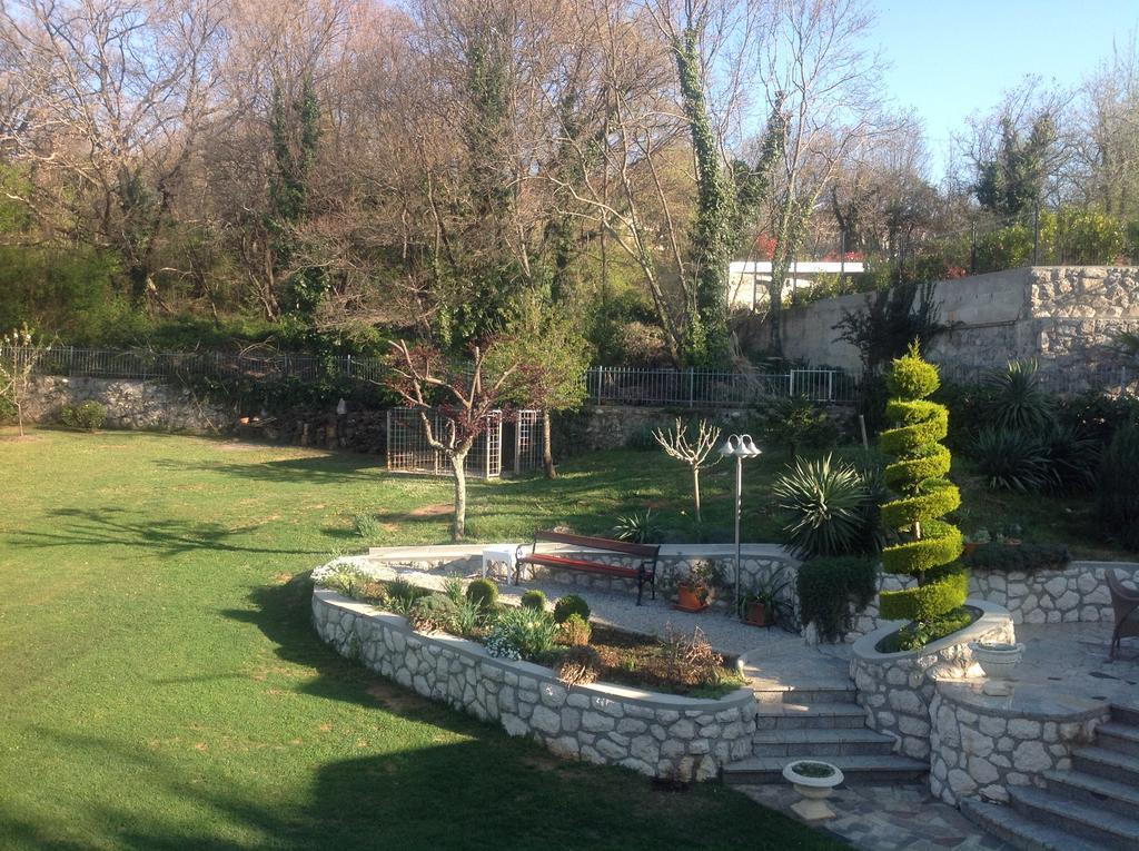 מטולי Apartments Villa Majda מראה חיצוני תמונה
